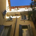 San Nicolo 3 Apartamento *