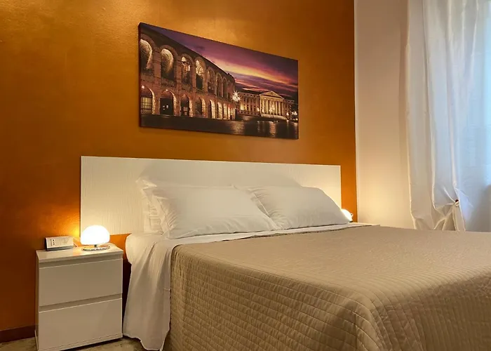 San Nicolo 3 شقة فيرونا
