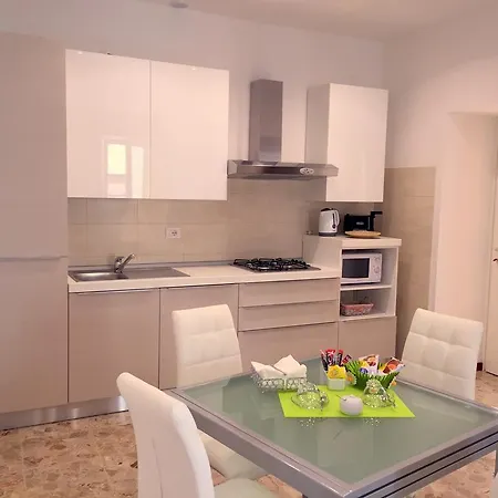 Apartment San Nicolo 3 *
